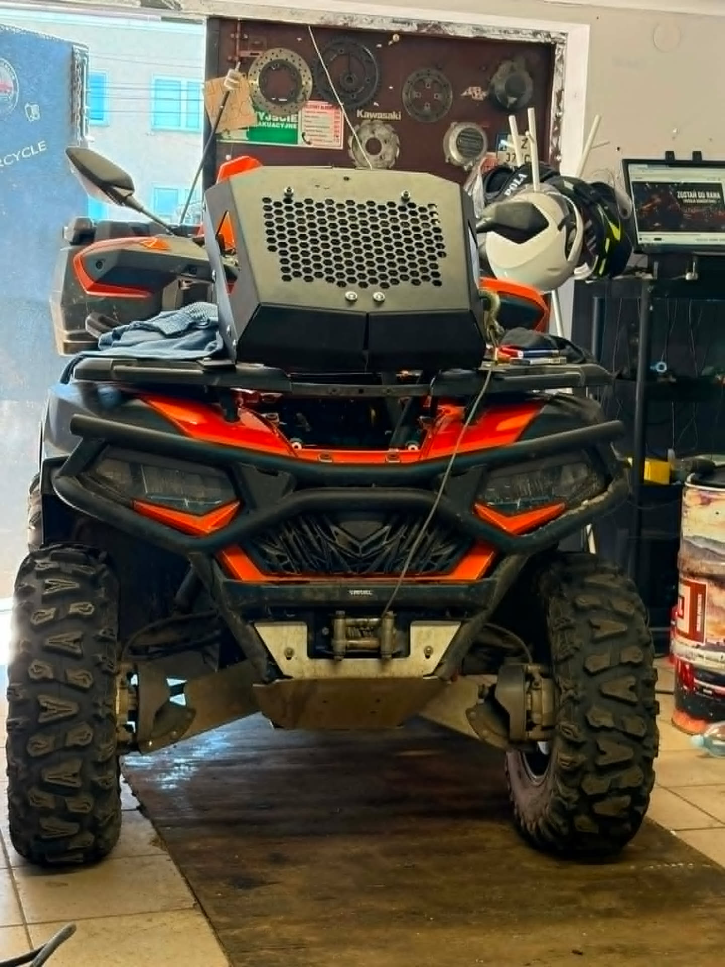 CFMOTO przygotowany do jazdy w ciężkim terenie